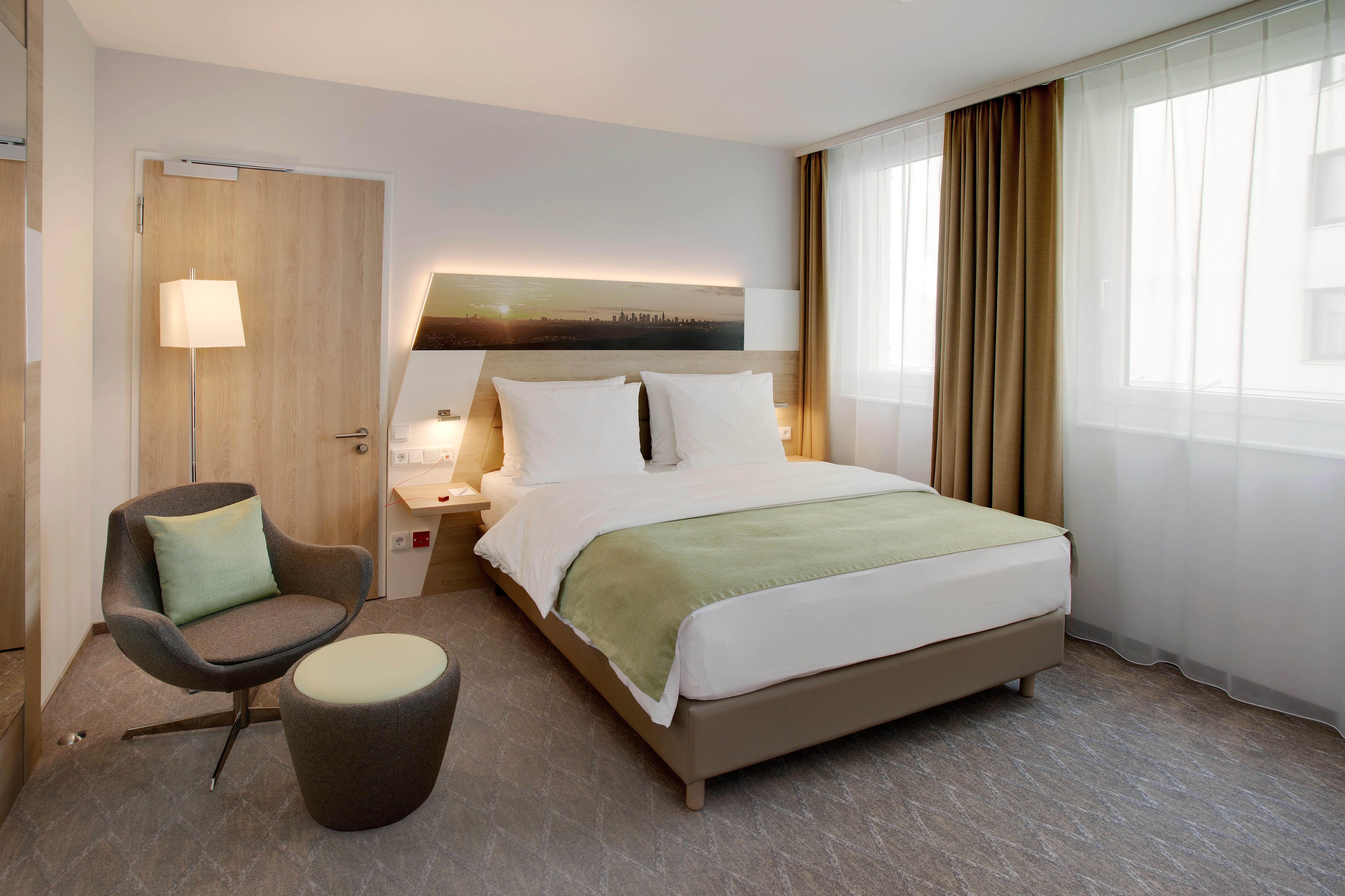 Holiday Inn Frankfurt Airport, An Ihg Hotel Франкфурт-на-Майне Экстерьер фото