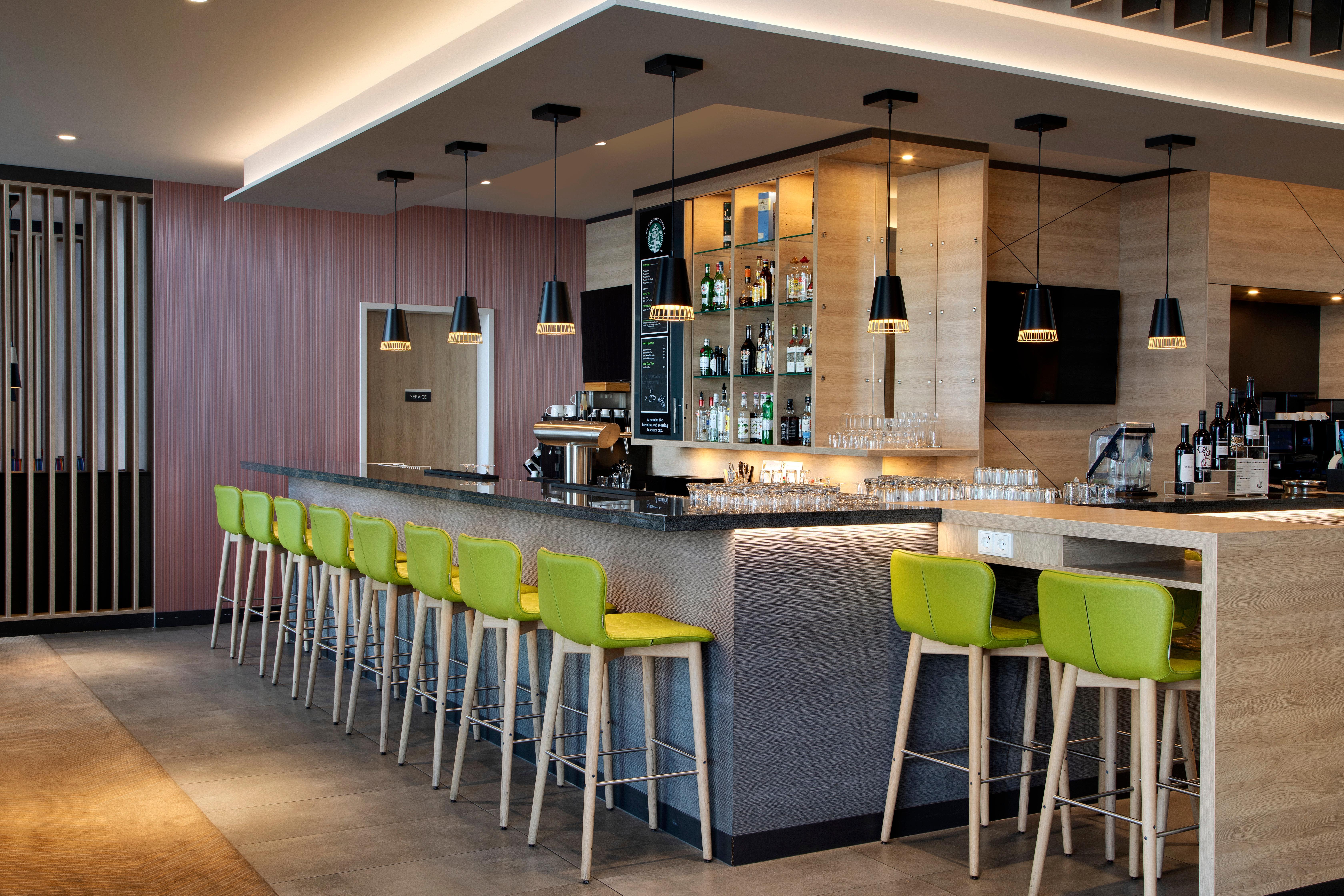 Holiday Inn Frankfurt Airport, An Ihg Hotel Франкфурт-на-Майне Экстерьер фото