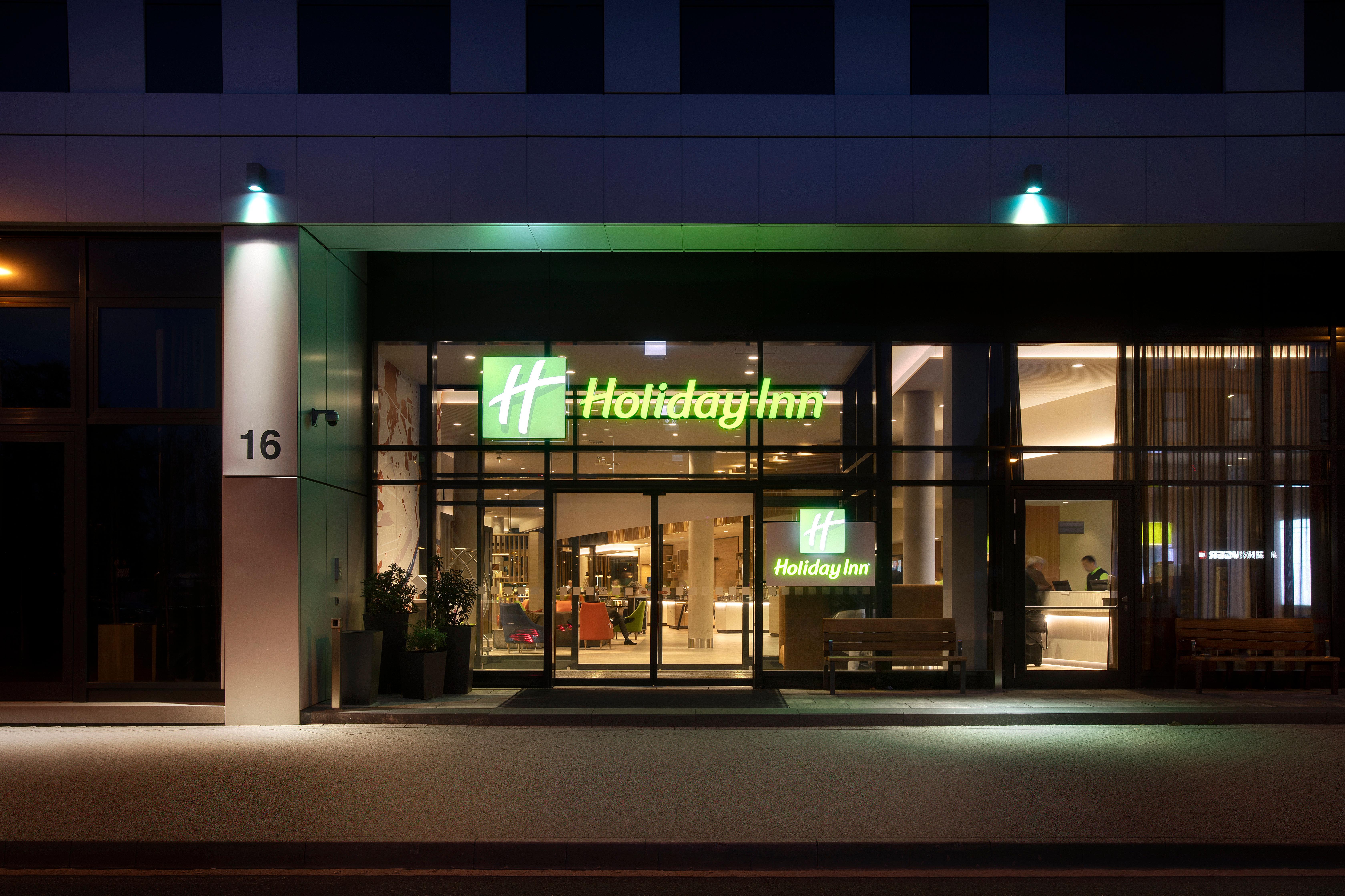 Holiday Inn Frankfurt Airport, An Ihg Hotel Франкфурт-на-Майне Экстерьер фото